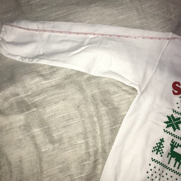1 LEFT! Gildan Xmas sweatshirt . White. Small. NIB - Picture 6 of 7